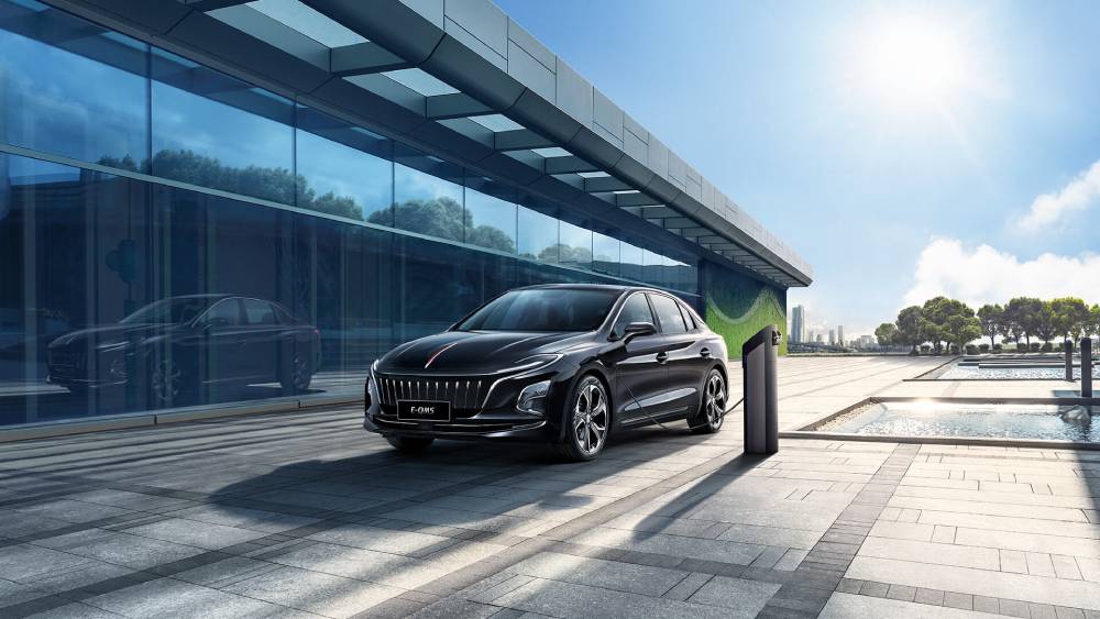 Hongqi EQM-5